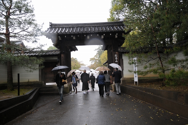 仁和寺東門